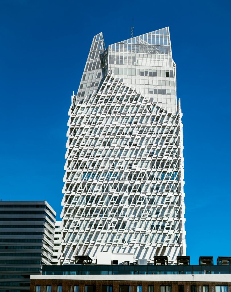 alpha plus 4hn4w ikopu unsplash