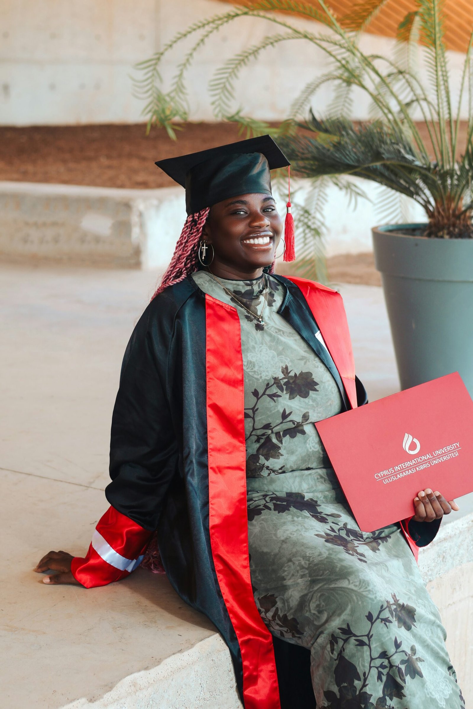 amari shutters yxsjeujysm unsplash